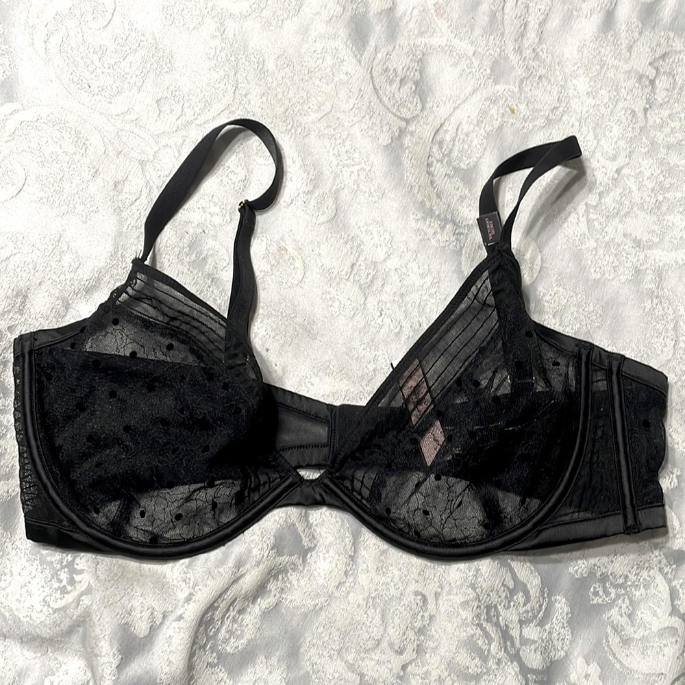 Victoria secret low cut Demi bra